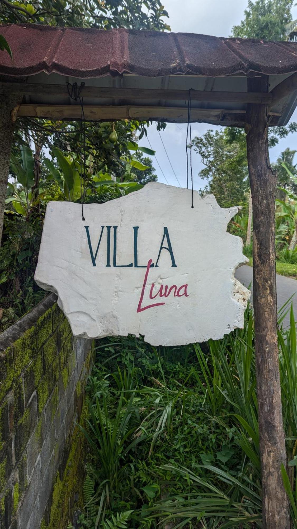 Villa Luna 테테바투 외부 사진